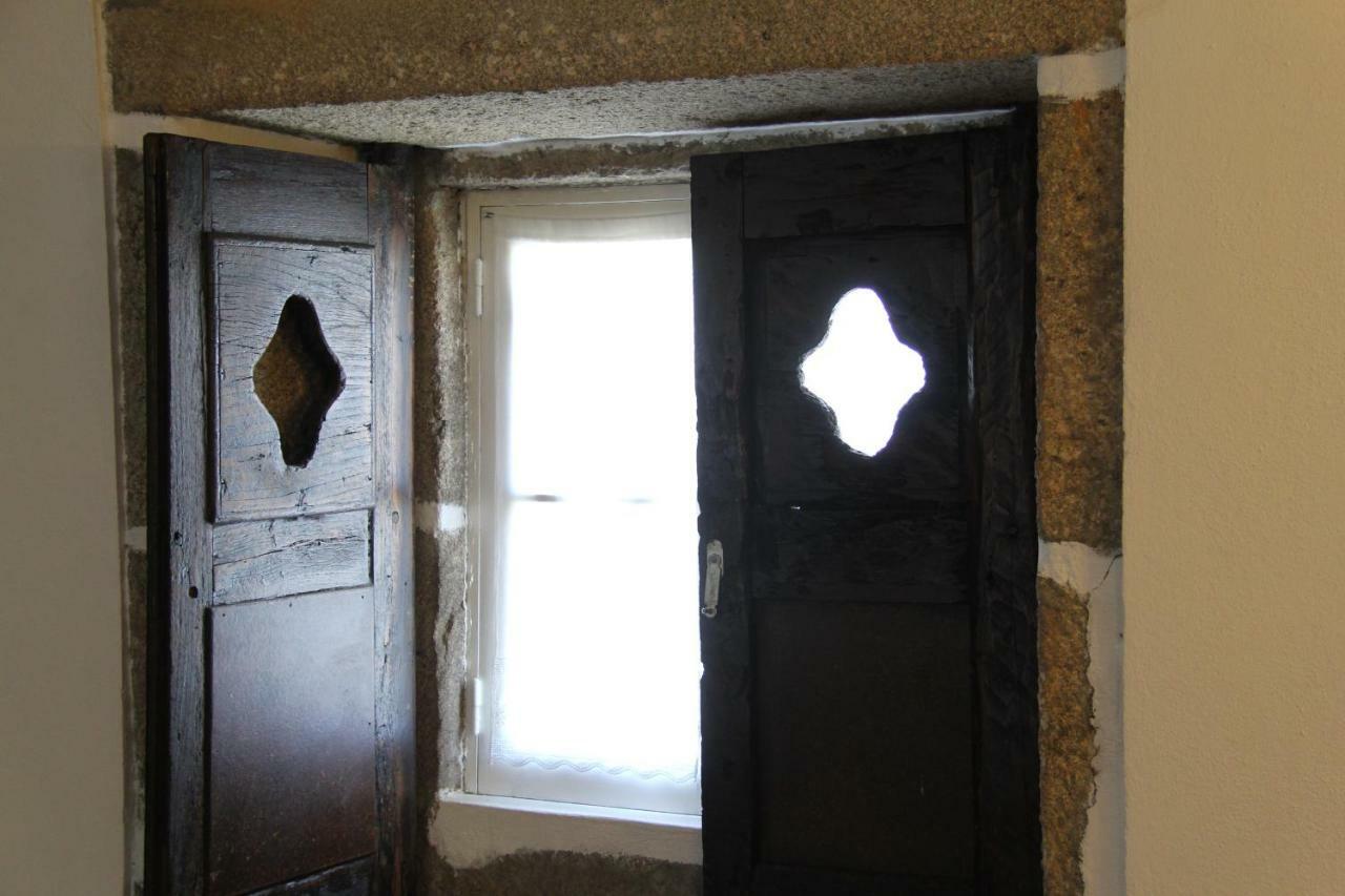 Casas Da Loureira - Casa Batatas I Villa วีลาโนวา เด เซอร์เวย์รา ภายนอก รูปภาพ